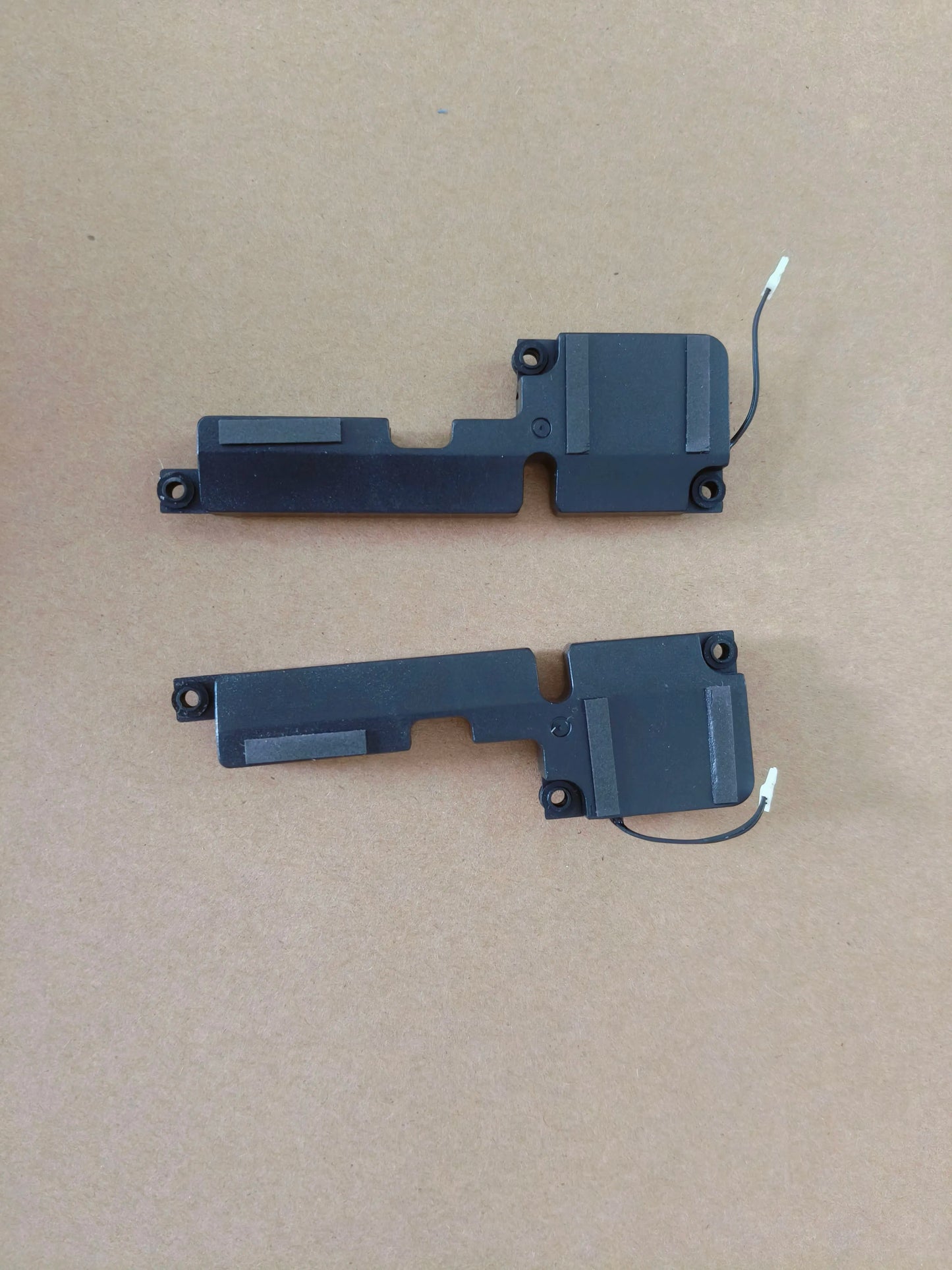 Razer Razer Pro17 RZ09-0329 0287 Speaker Camera Cable Screen Shaft Cover