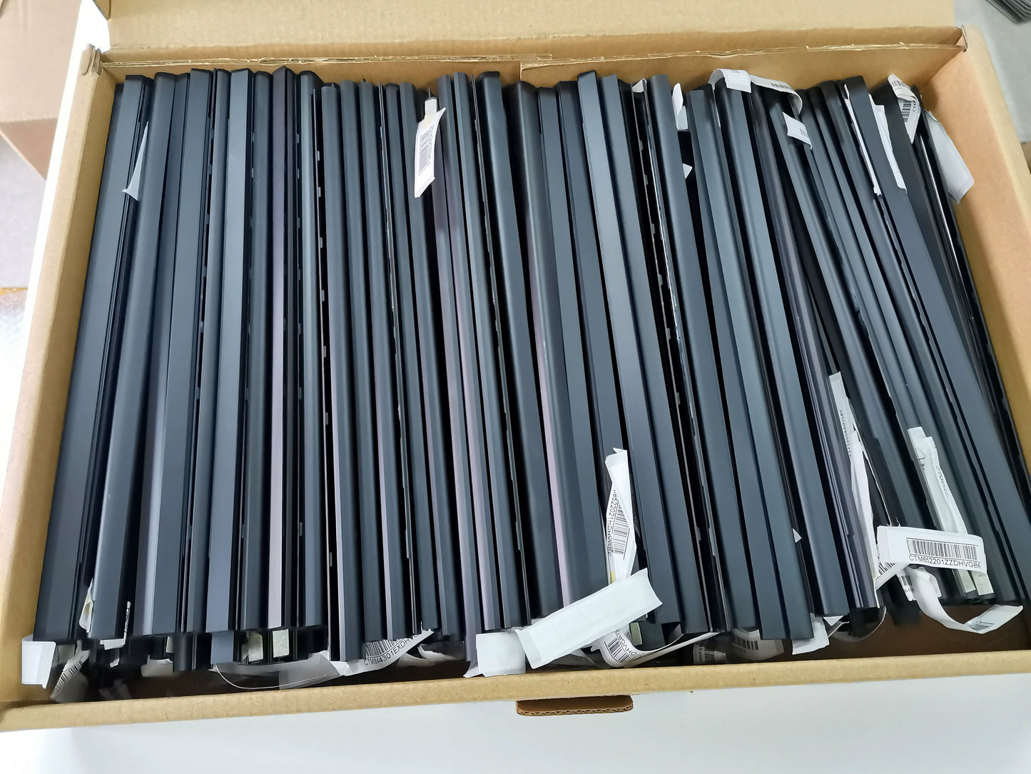 Macbook Apple Notebook Macbook A1466 A1502 A1465 A1398 A1278 Screen shaft cover rotating shaft tube