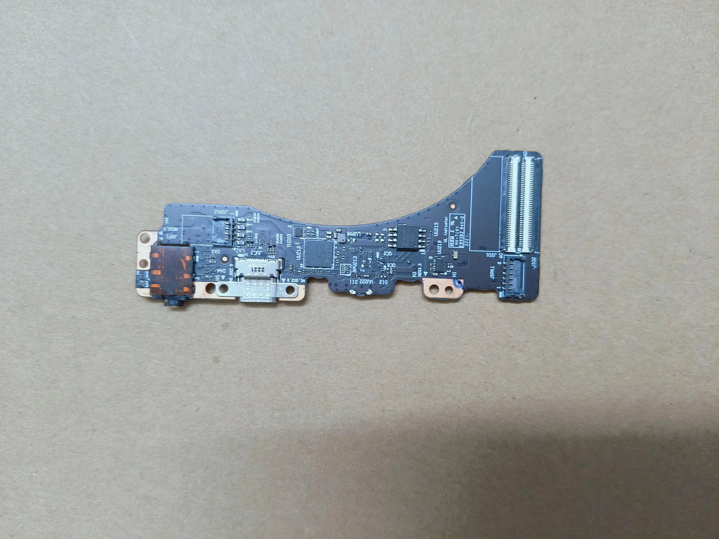 Original Lenovo Yoga 9 14IAP7 USB audio switch key small board 5C50S25303 Ns-d991