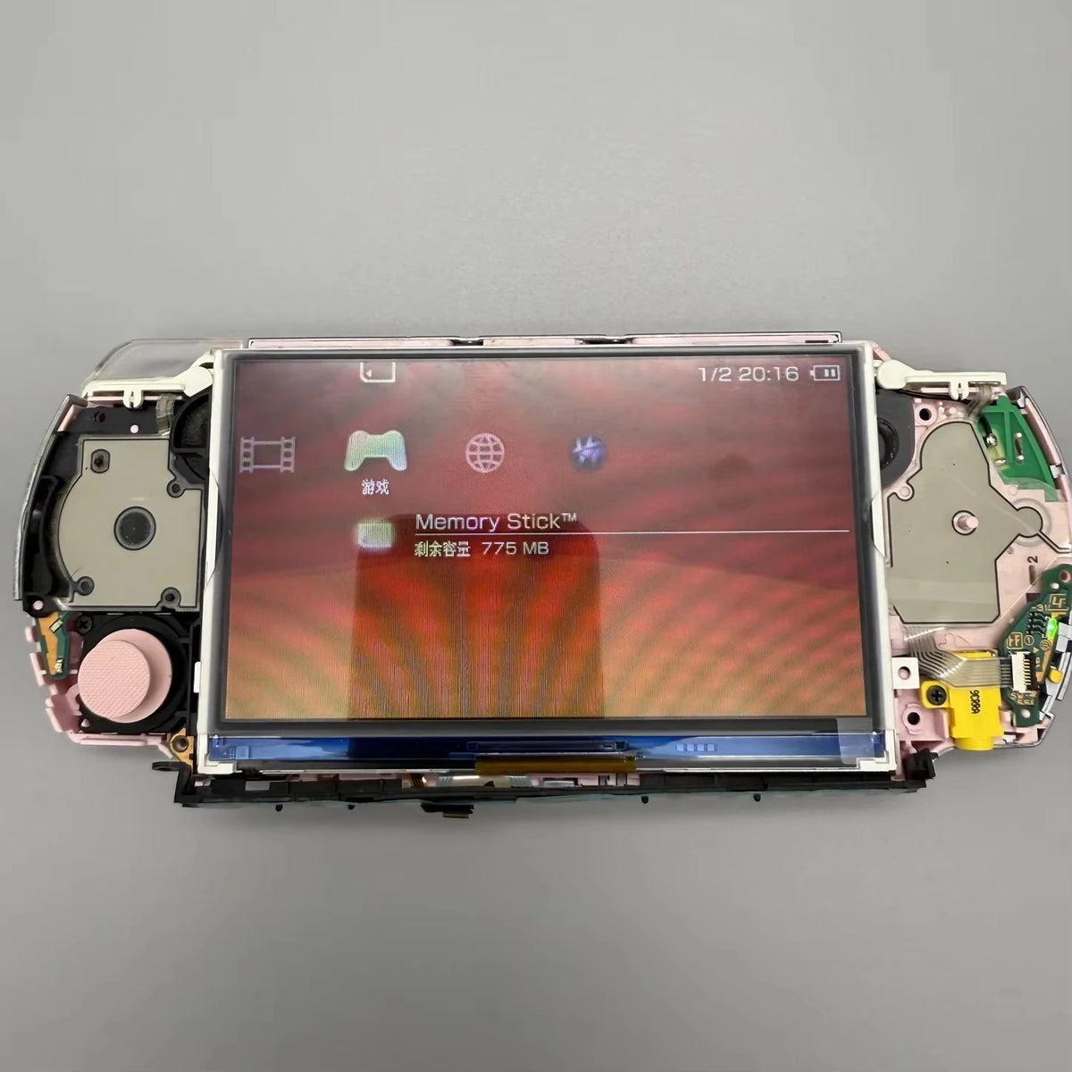 Lamination LCD Screen IPS LCD for Sony PSP3000 PSP 3000. Not Suitable for Toshiba LCD Screen 07g Motherboard Game console repair parts