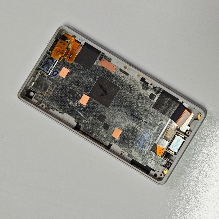 4.6" Original LCD For SONY Xperia Z3 Compact D5803 D5833 LCD Display Touch Screen With Frame Replacement For Xperia Z3 Mini LCD Sony phone repair parts