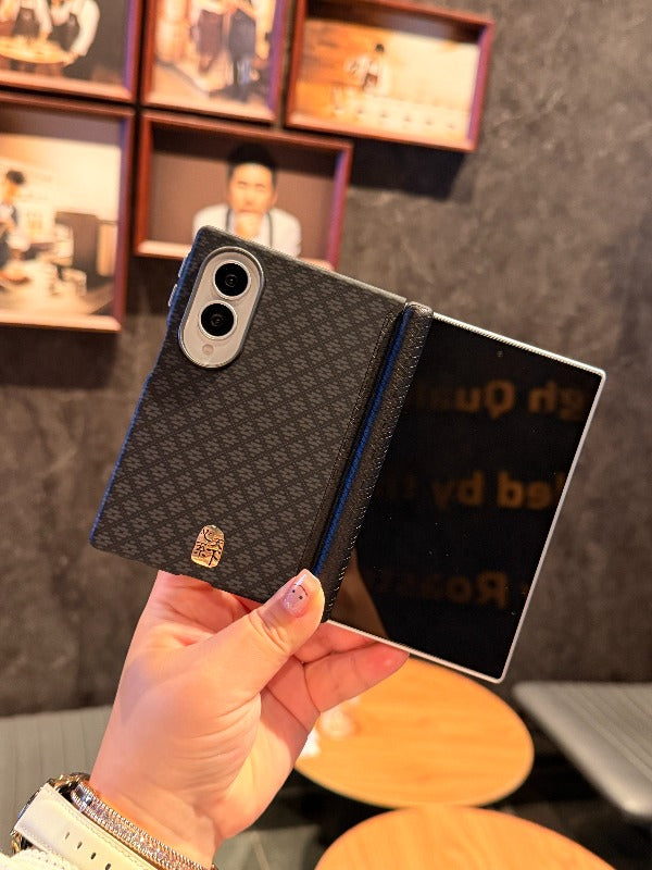 Magnetic suction [Kevlar pattern] suitable for Samsung ZFold8 Ultra folding mobile phone case galaxy zfold8ultra heart world carbon fiber pattern double central axis all-inclusive anti-drop protective case Phone accessories
