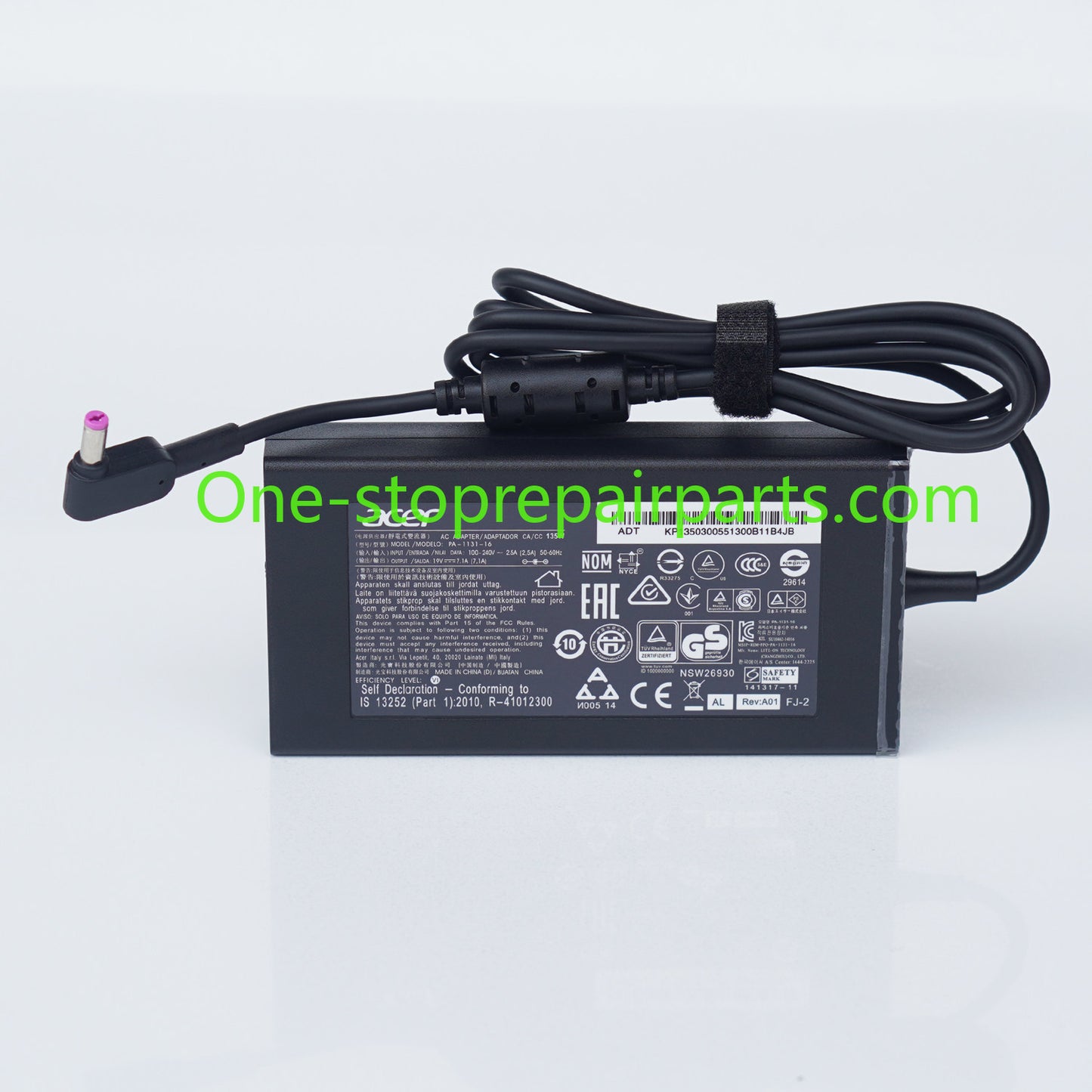 AC Power Adapter Charger for ACER 135W 135W 19V 7.1A 6.92A 5.5*1.7mm 5.5*2.5mm N17C1 PA-1131-16