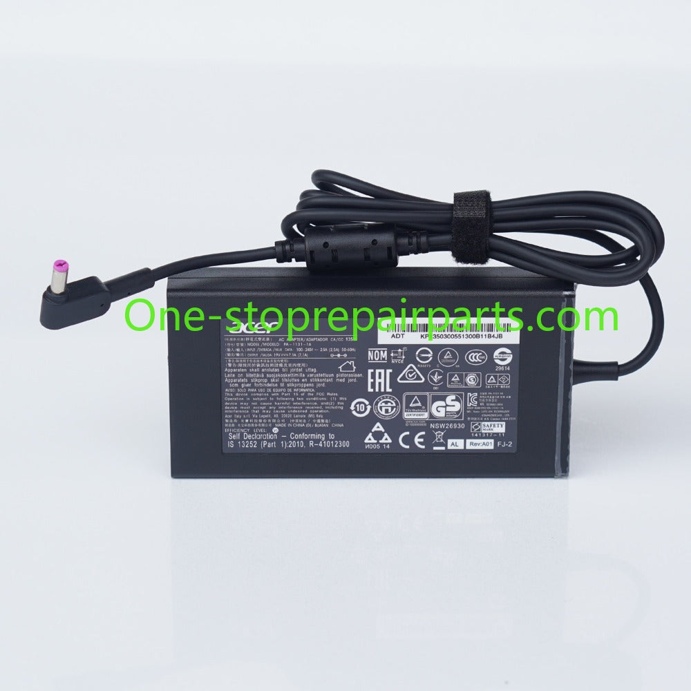 AC Power Adapter Charger for ACER 135W 135W 19V 7.1A 6.92A 5.5*1.7mm 5.5*2.5mm N17C1 PA-1131-16