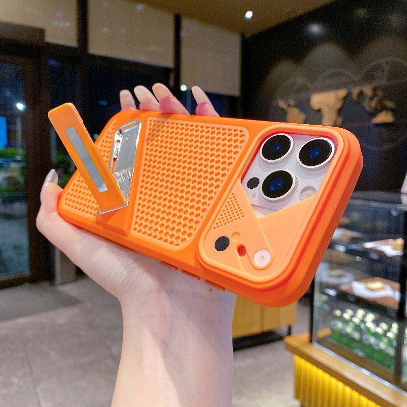 The new mesh cooling is suitable for iPhone 18promax mobile phone case iPhone17Pro one-word bracket 16/15 large window 14 creative anti-drop Phone accessories