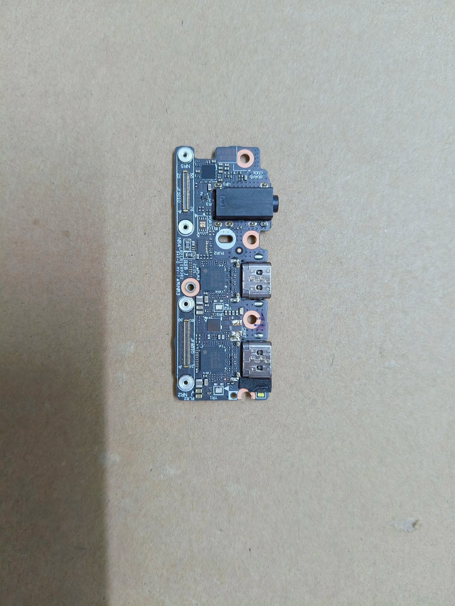 Yoga Slim 9-14ITL05 USB Small Board 5C50S25128 5C50S25129