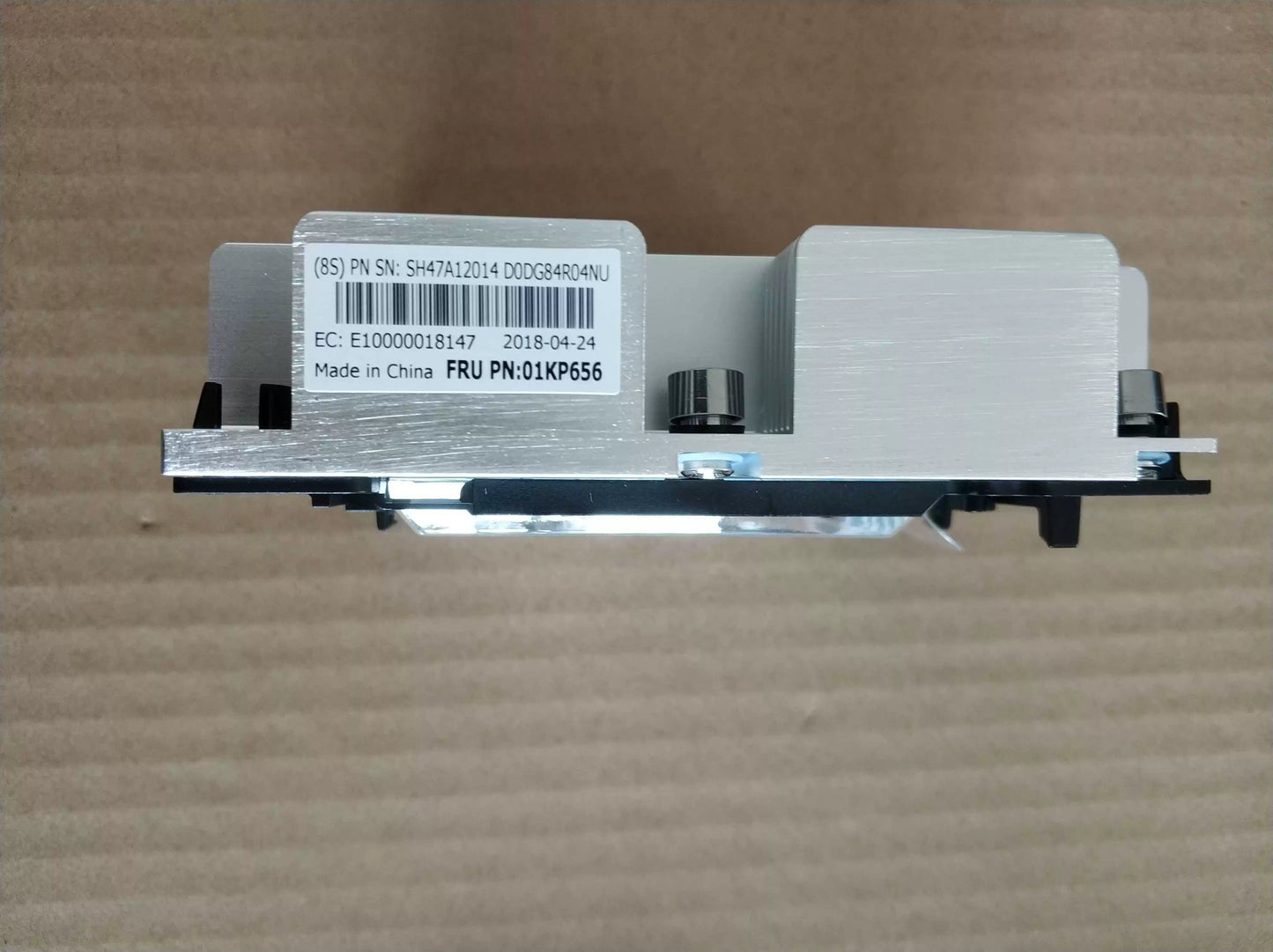 Servicer Lenovo SR850/860 heat sink 01KP656.