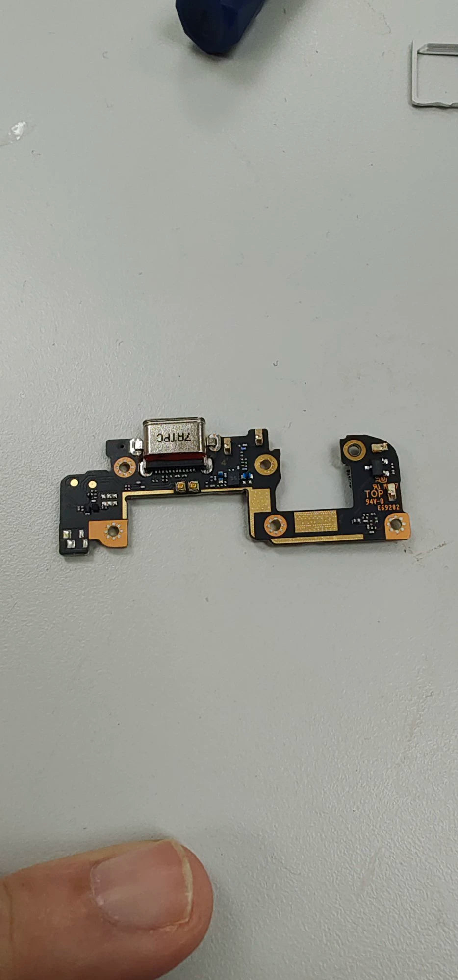 ASUS ZenFone 4 Pro ZS551KL Tail Plug