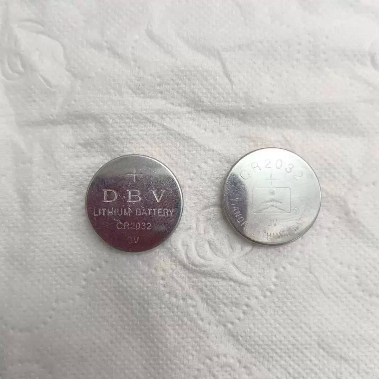 Dell button battery CR2032CR2025CR2016 car key remote control electronic scale computer main board 3V