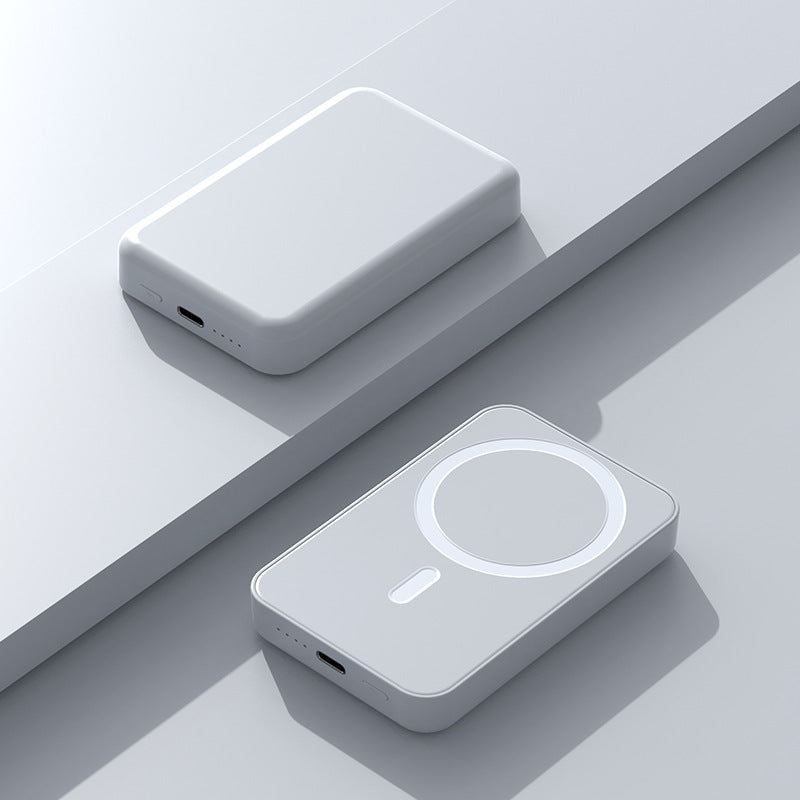 Magnetic wireless power bank 10000 mAh ultra-thin portable mobile power supply