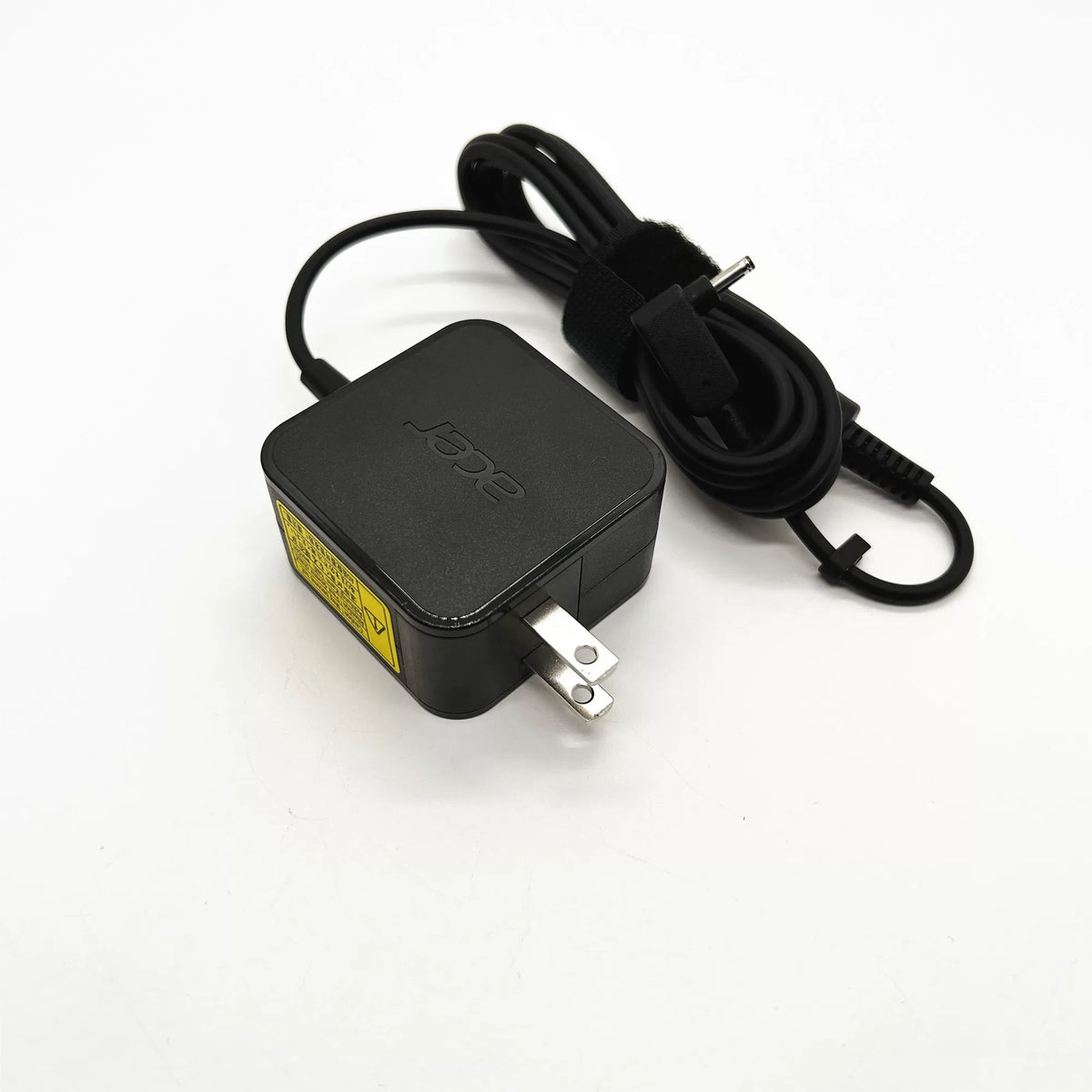 Genuine New W15-045N4B 45W 19V 2.37A AC Adapter Charger for Acer Switch 11 V/3/5 Swift 3  Acer Extensa 15 SF314 SF514 Acer Chromebook 11/R11 Acer Aspire 3 Acer Aspire S7-392 power supply  Acer laptop repair parts