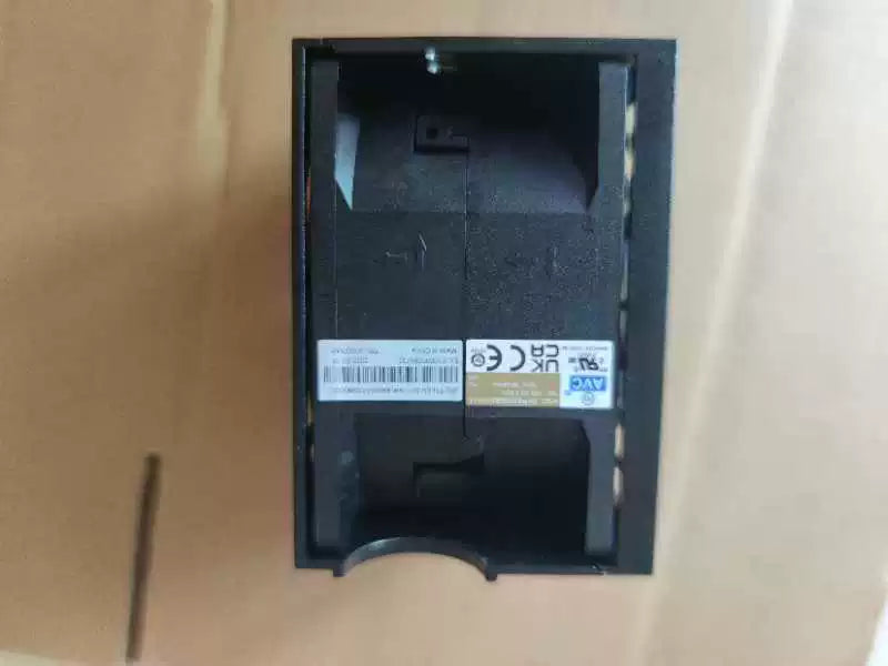 Servicer Lenovo server ST650V2 CPU upgrade heatsink 02JG509 chassis fan 02JJ432 kit