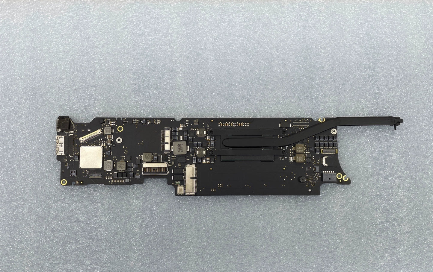 Logic board for  A1465 A1370 notebook motherboard main board 820-00164-A 820-003435-B