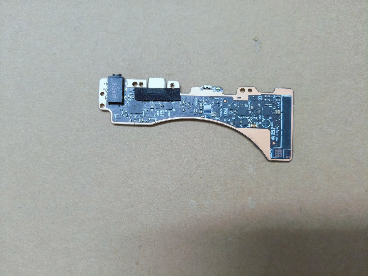 Original Lenovo Yoga 9 14IAP7 USB audio switch key small board 5C50S25303 Ns-d991