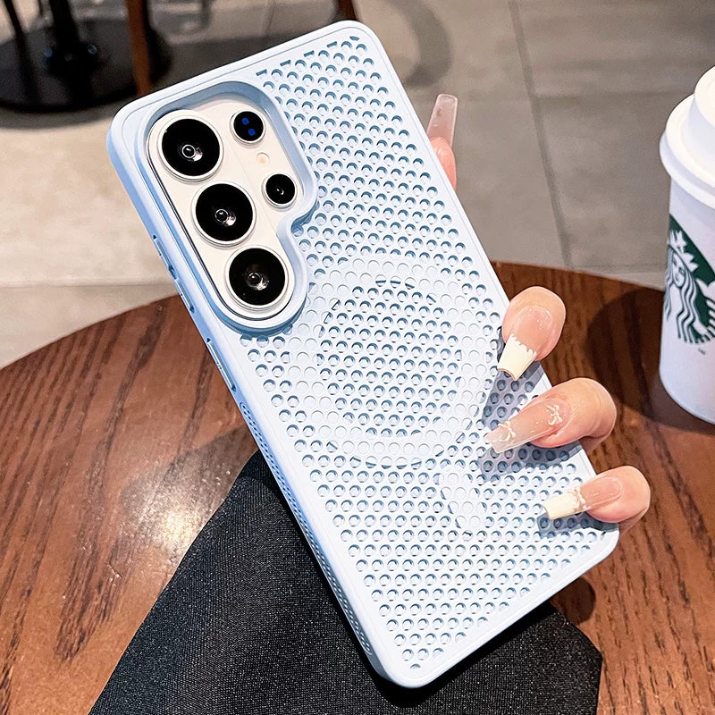 Heat dissipation magnetic suction for Samsung S26ultra mobile phone case New S26 + large area honeycomb mesh heat dissipation magnetic suction protective case S25ultra all-inclusive anti-drop male and female cases Phone accessories