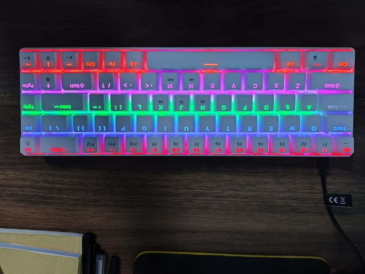 68-Key wireless Bluetooth 2.4G three-mode RGB mechanical keyboard plug-in and unplug computer notebook game e-sports