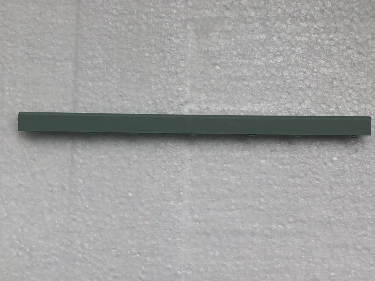 HP Chromebook 11 G8 EE TPN-Q232 screen shaft cover, shaft cover, bead, light green