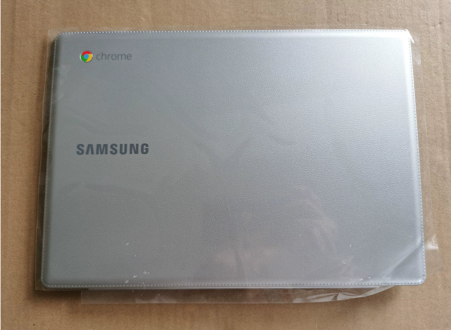 (Shipping fee not include)全新原装 Samsung 笔记本 Chromebook2  XE500C21 A壳 B壳 屏轴 外壳