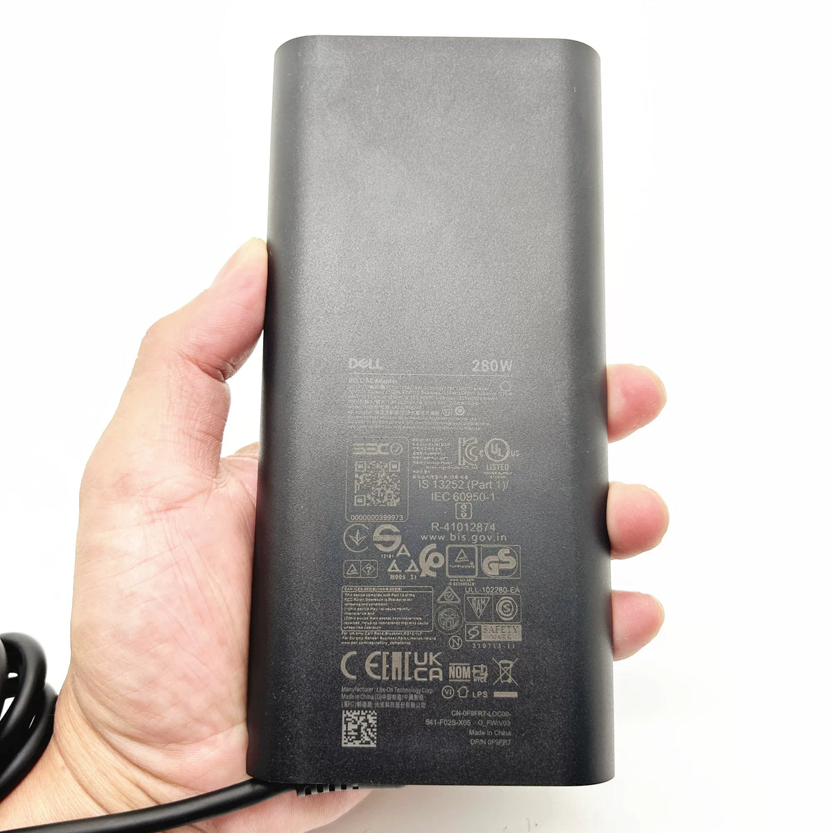 Genuine New LA280PM240 280W 48V 5.83A TYPE-C AC Adapter Charger for Dell Pro Max 16 Plus  MB16250 18 Plus MB18250 DA280PM240 HA280PM240 5CMVV 450-BDZC USB-C power supply Dell laptop repair parts