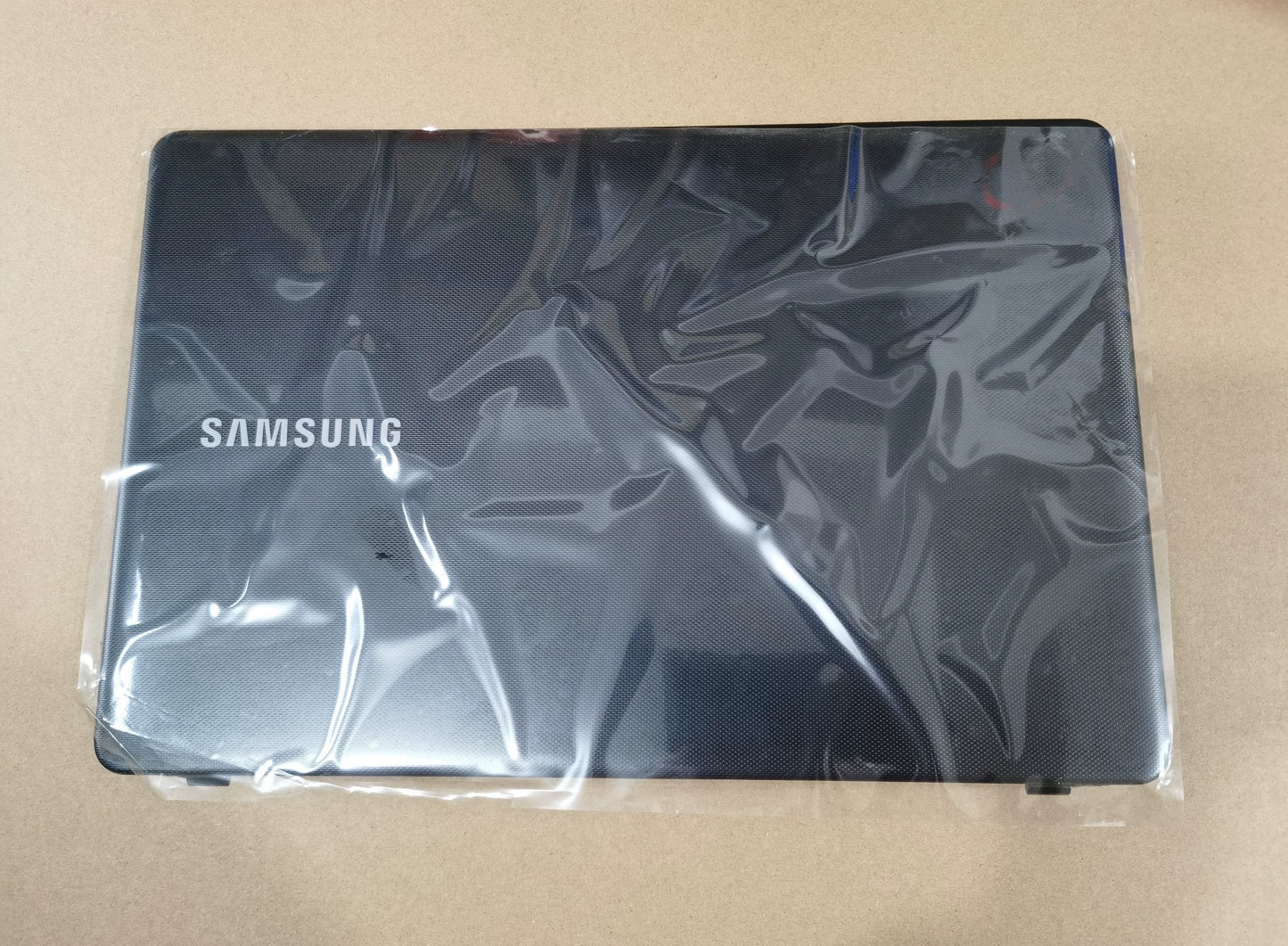 (Shipping fee not include)全新原装Samsung三星笔记本电脑300E5K 300E5M 3500EL A壳B壳D壳外壳屏轴