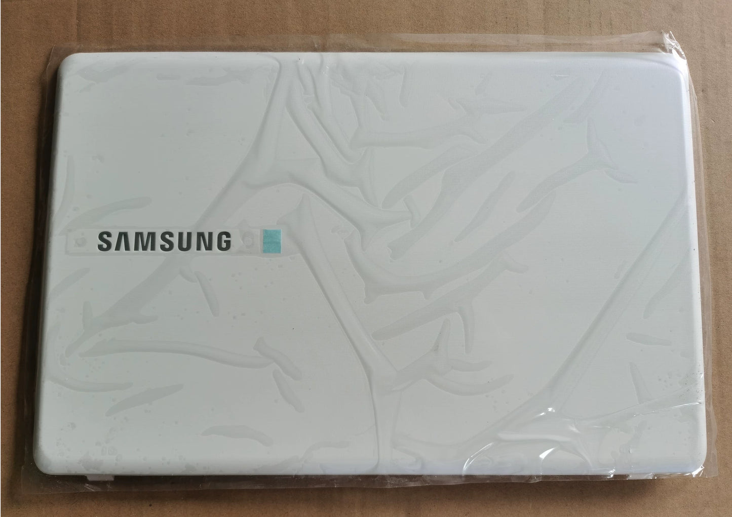 (Shipping fee not include)全新 Samsung 笔记本 550R5M 500R5M 501R5A 外壳 A壳 键盘B壳C壳D壳