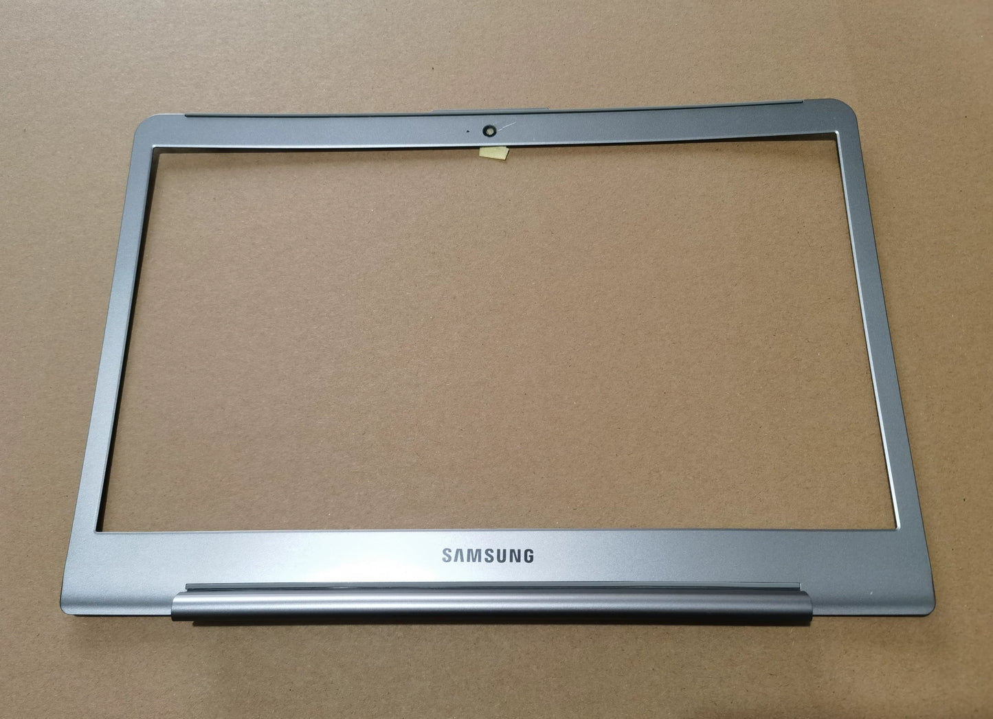 (Shipping fee not include)Samsung三星NP530U4B 530U4C 535U4B 535U4C 535U4X 532U4C B壳屏框 外壳