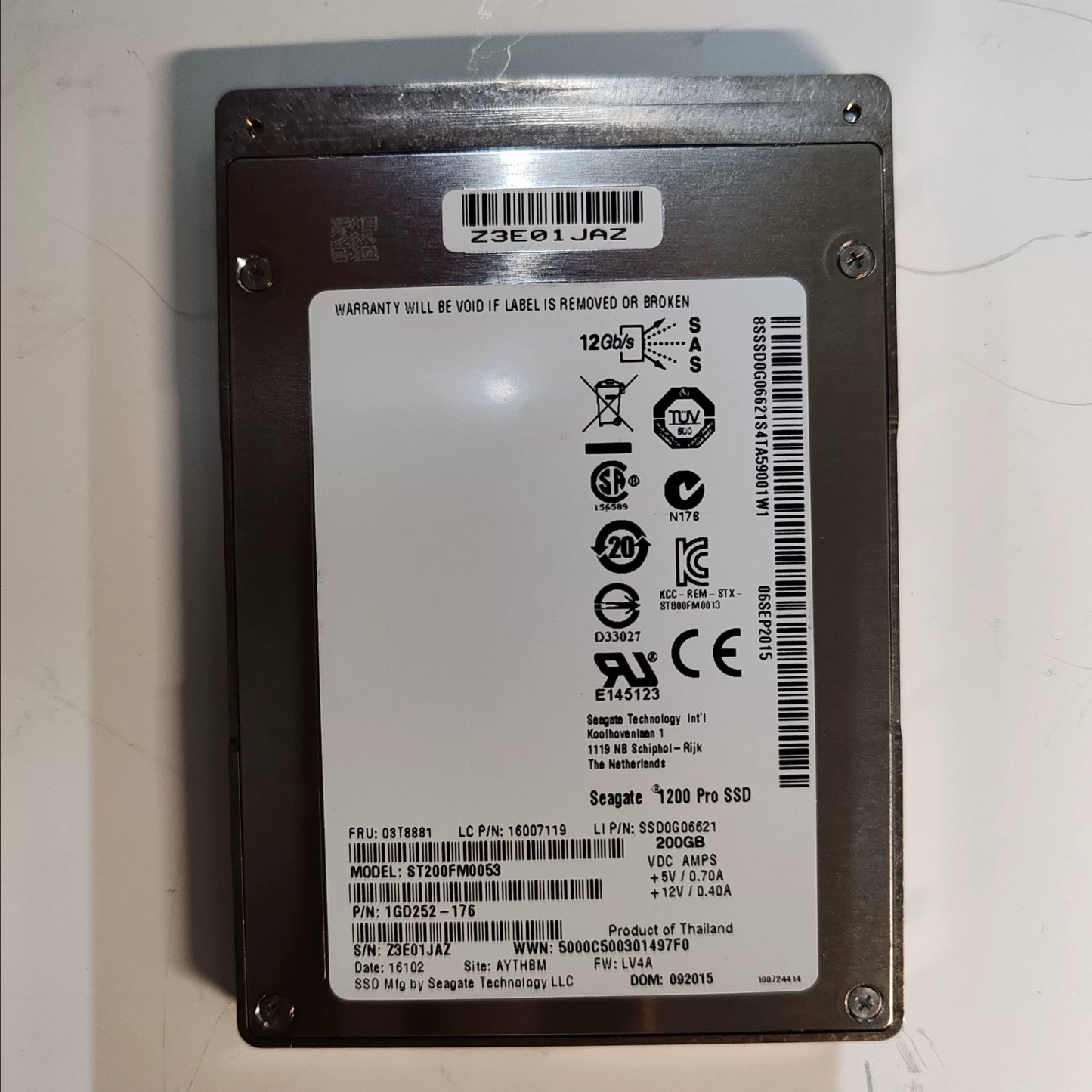 Lenovo/Lenovo 2.5 inch RD650 03T8881 200GB 2.5 "12Gb/S SAS SSD Servicer