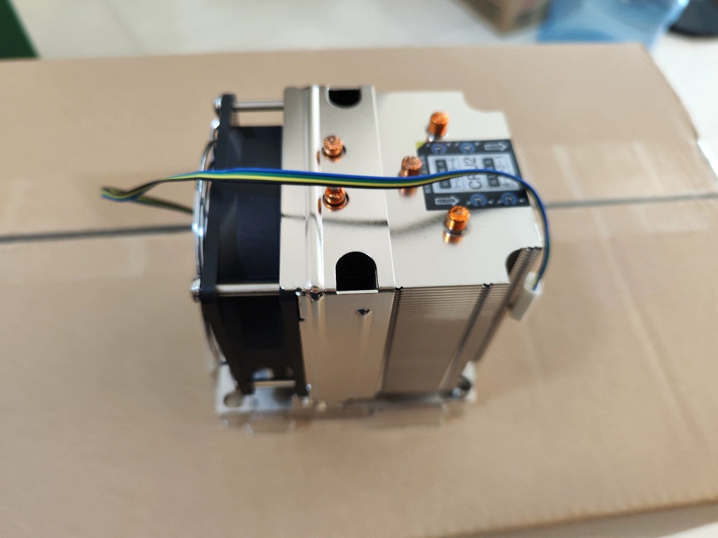 Servicer Tide server NP5570M5 heatsink, heatsink