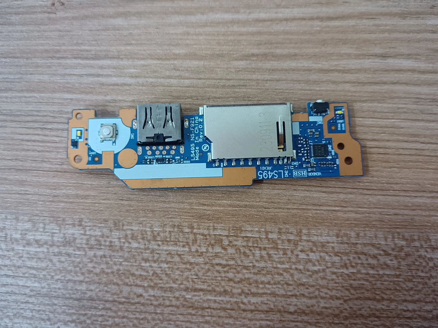 Lenovo IdeaPad slim 3 14amn8 USB daughterboard switch key small board 5C50S25477