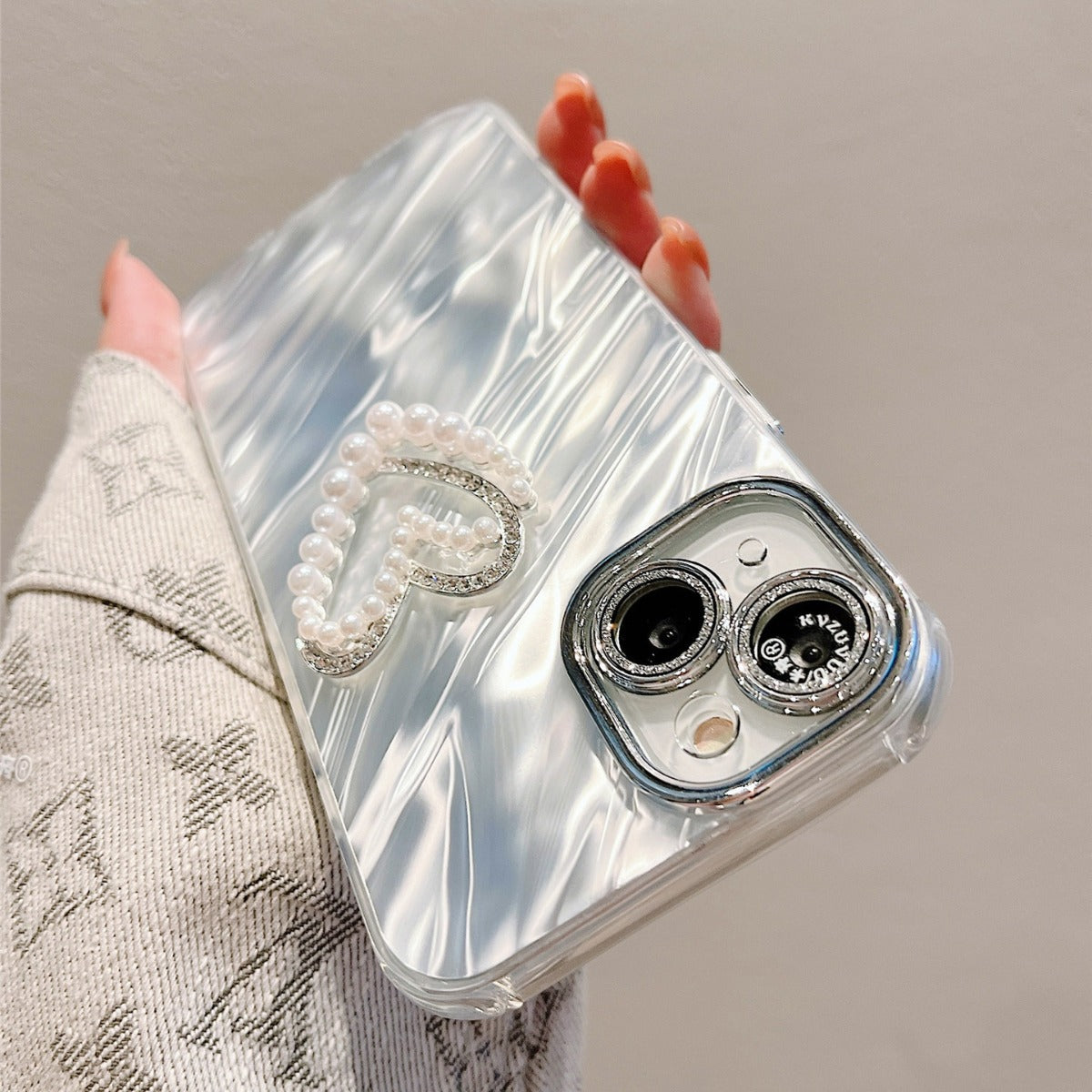 Accessories for Apple 15 mobile phone case iphone14promax three-dimensional ah pearl love bracelet 13 glitter lens 12