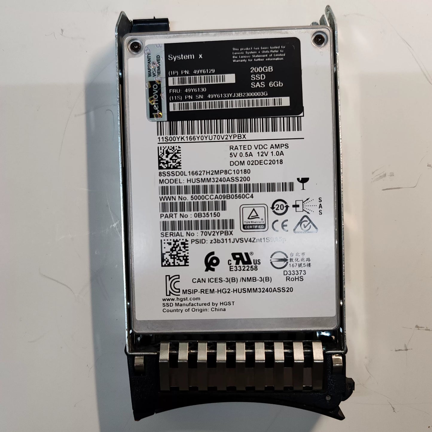 Lenovo/Lenovo 2.5 inch 200GB SSD SAS 49Y6130 49Y6129 49Y6133 M4 Servicer