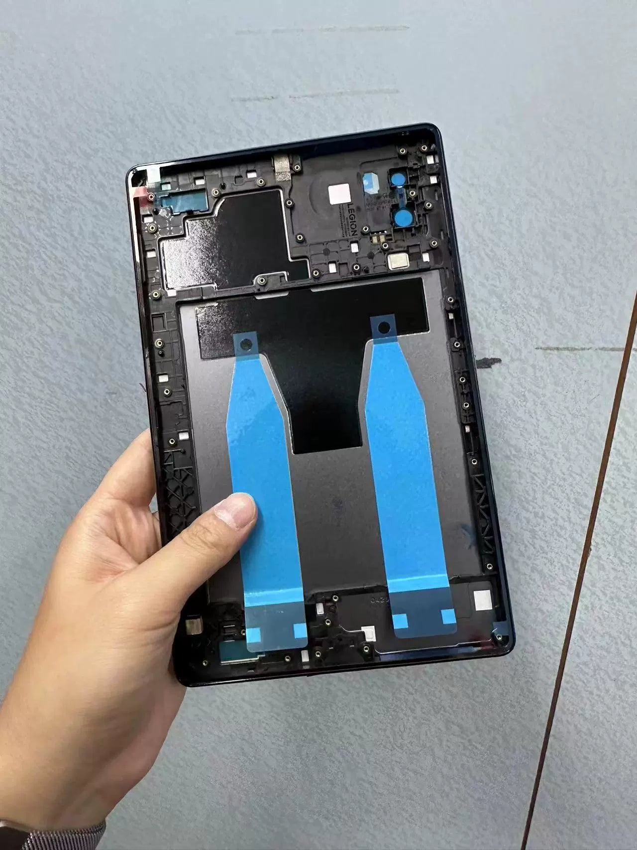 Lenovo Lenovo TB320FC Savior Y700 tablet second generation rear cover middle frame bracket (not machine)