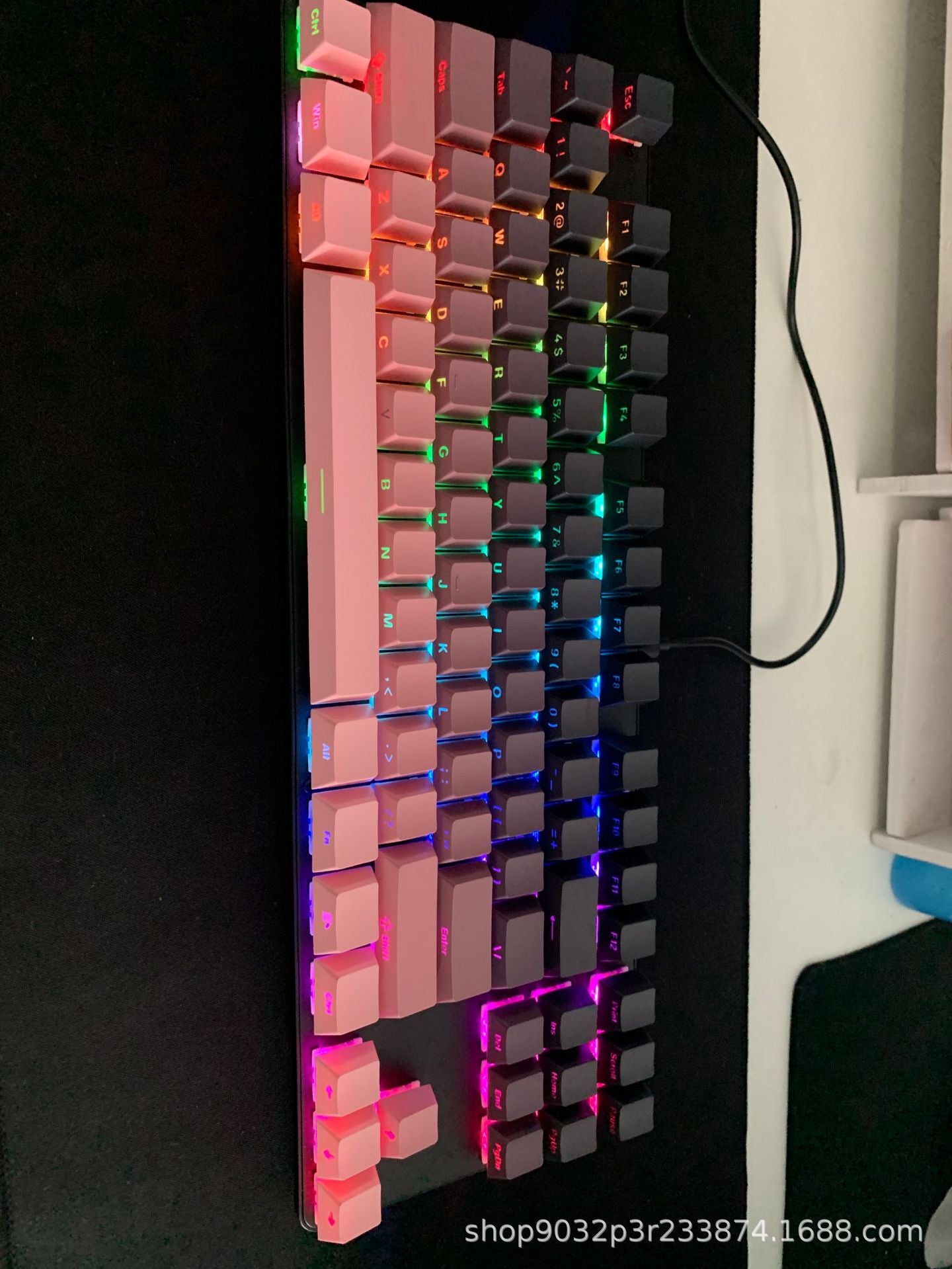 Real mechanical wired keyboard and mouse macro hot-swappable wireless three-mode green axis e-sports gaming office laptop