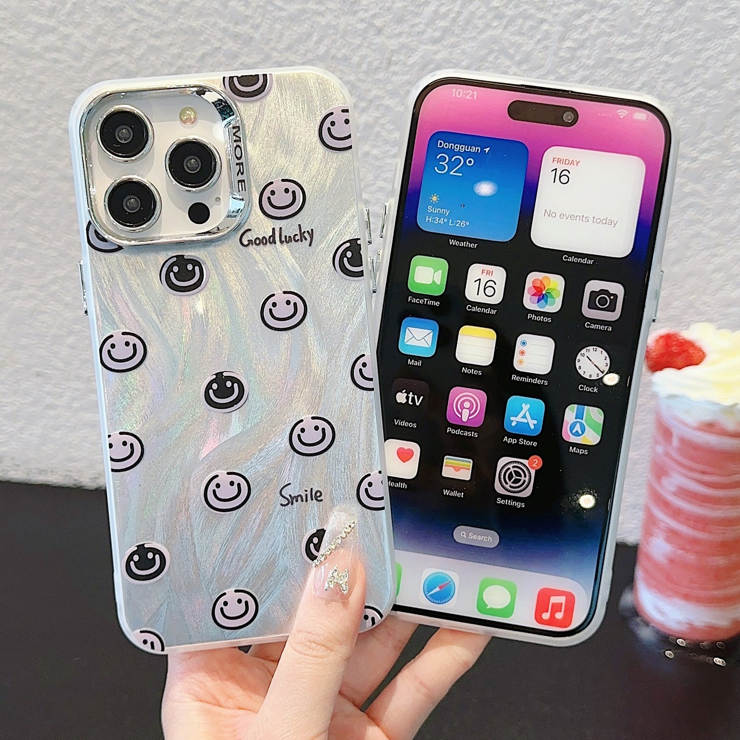 Accessories Cartoon emoji smiley face Apple 15 mobile phone case 14Promax for couples 13 Internet celebrity ins 12 anti-drop women