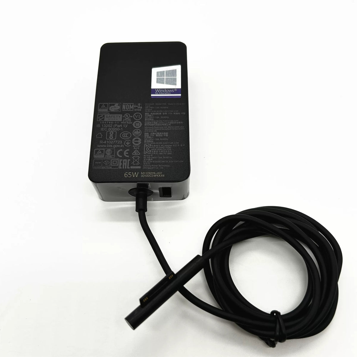 Genuine New 1706 65W 15V 4A AC Adapter Charger for Microsoft surface book1 Pro 7 8 9 power supply Microsoft surface laptop repair parts