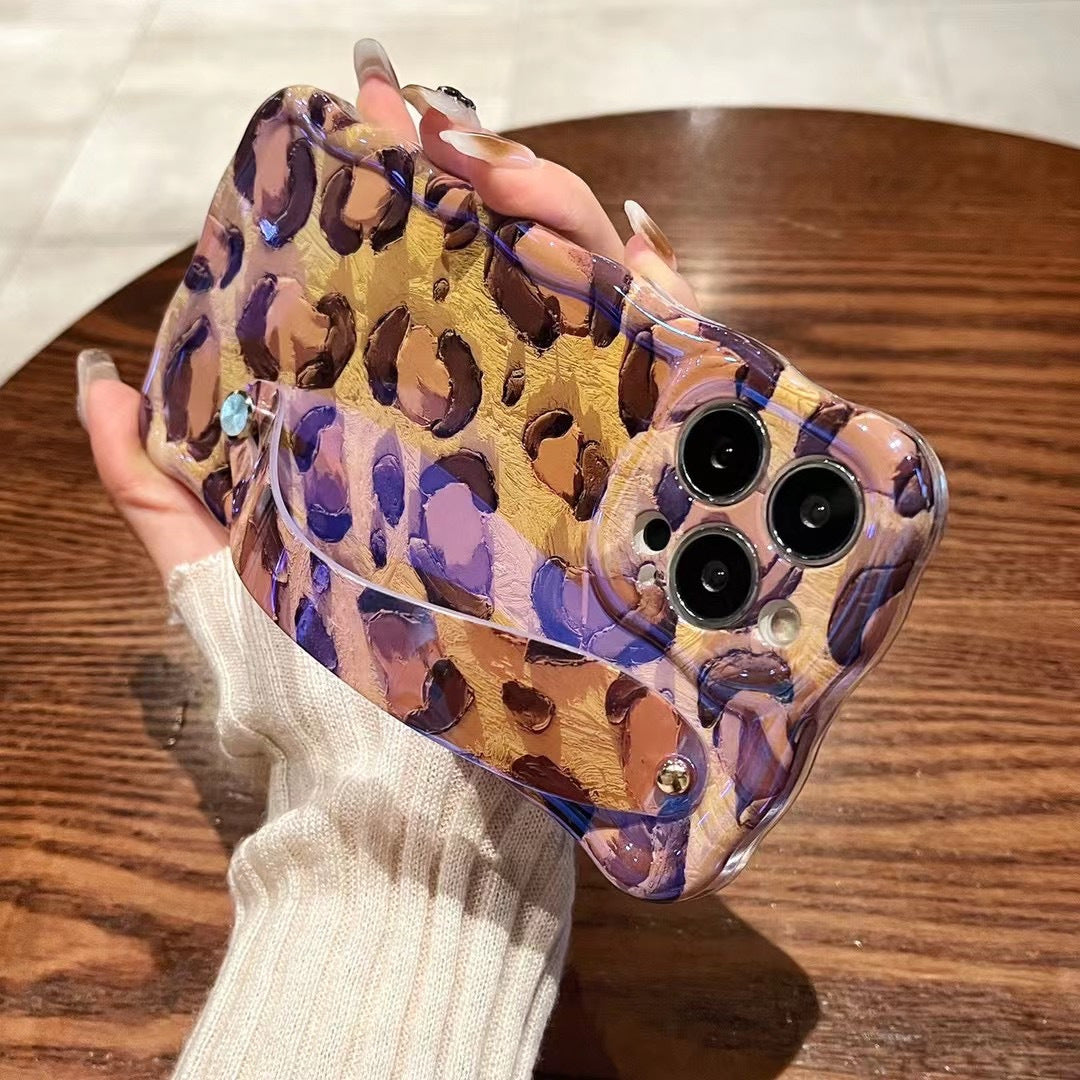 Accessories iPhone15Pro/Apple 14Promax anti-drop blue light wavy edge oil painting leopard print wristband new female phone case