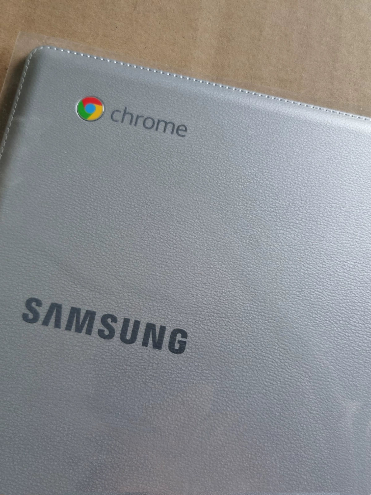 (Shipping fee not include)全新原装 Samsung 笔记本 Chromebook2  XE500C21 A壳 B壳 屏轴 外壳