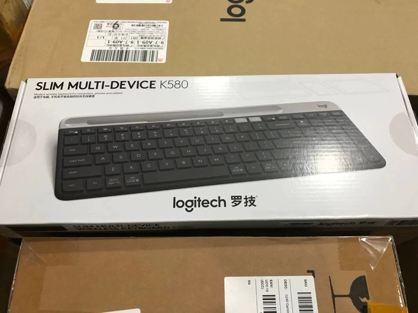 Boxed genuine, Logitech K580 wireless bluetooth keyboard ultra-thin office game mobile phone tablet