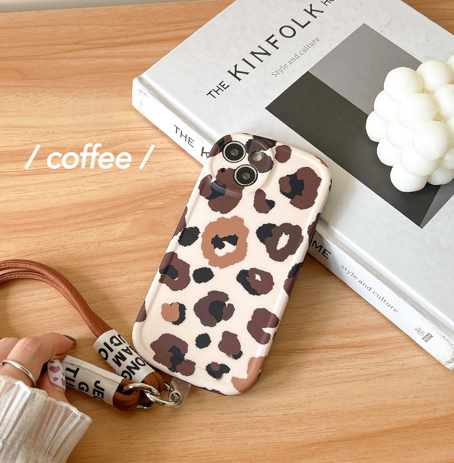 Accessories Apple 12iphone15/13/14promax anti-drop autumn and winter ins leopard print smiley face bowl with hand rope mobile phone case