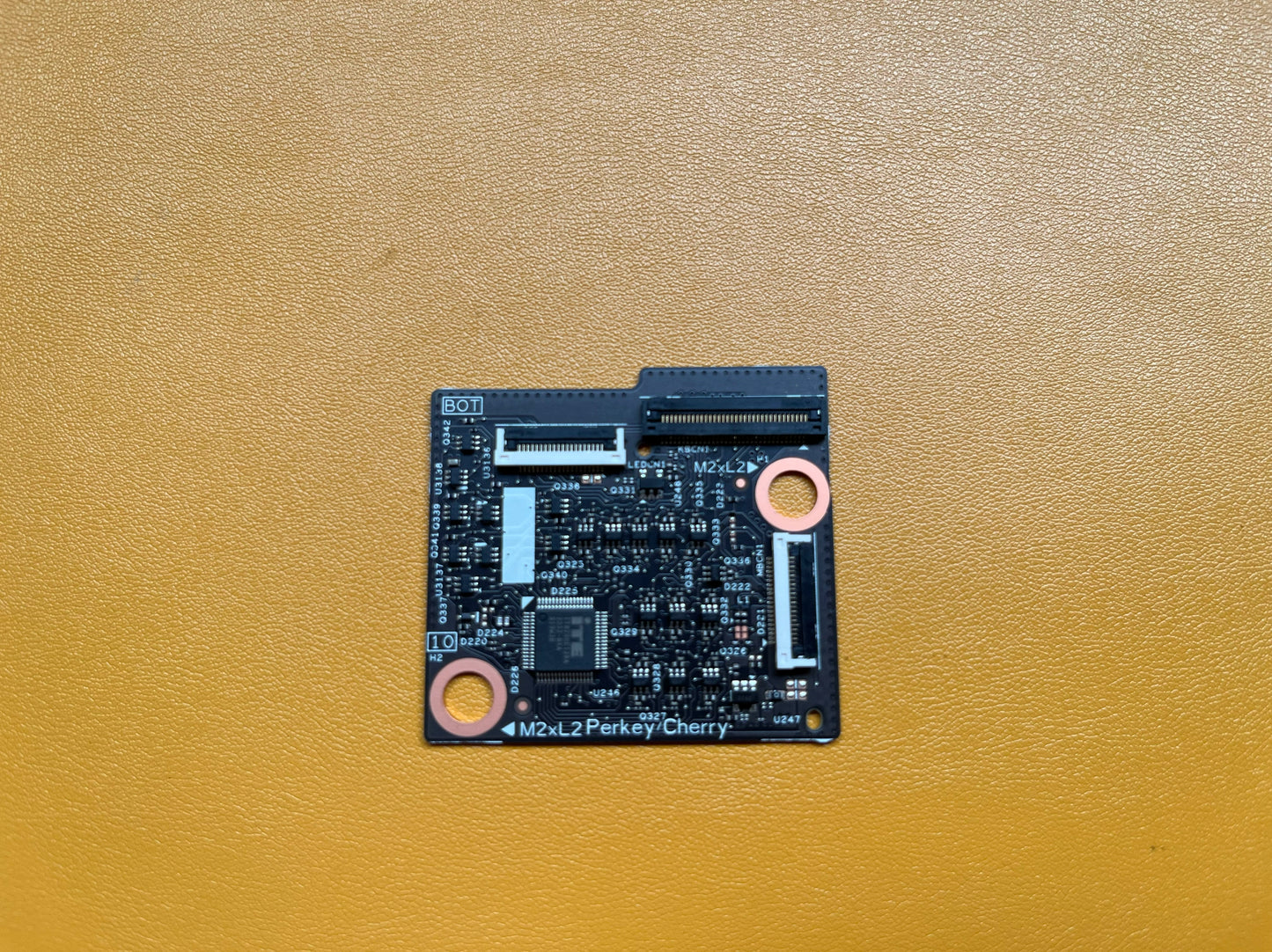 New Alienware Alien M16 R1 MCU board, keyboard, light control board, touchpad cable, MCU cable