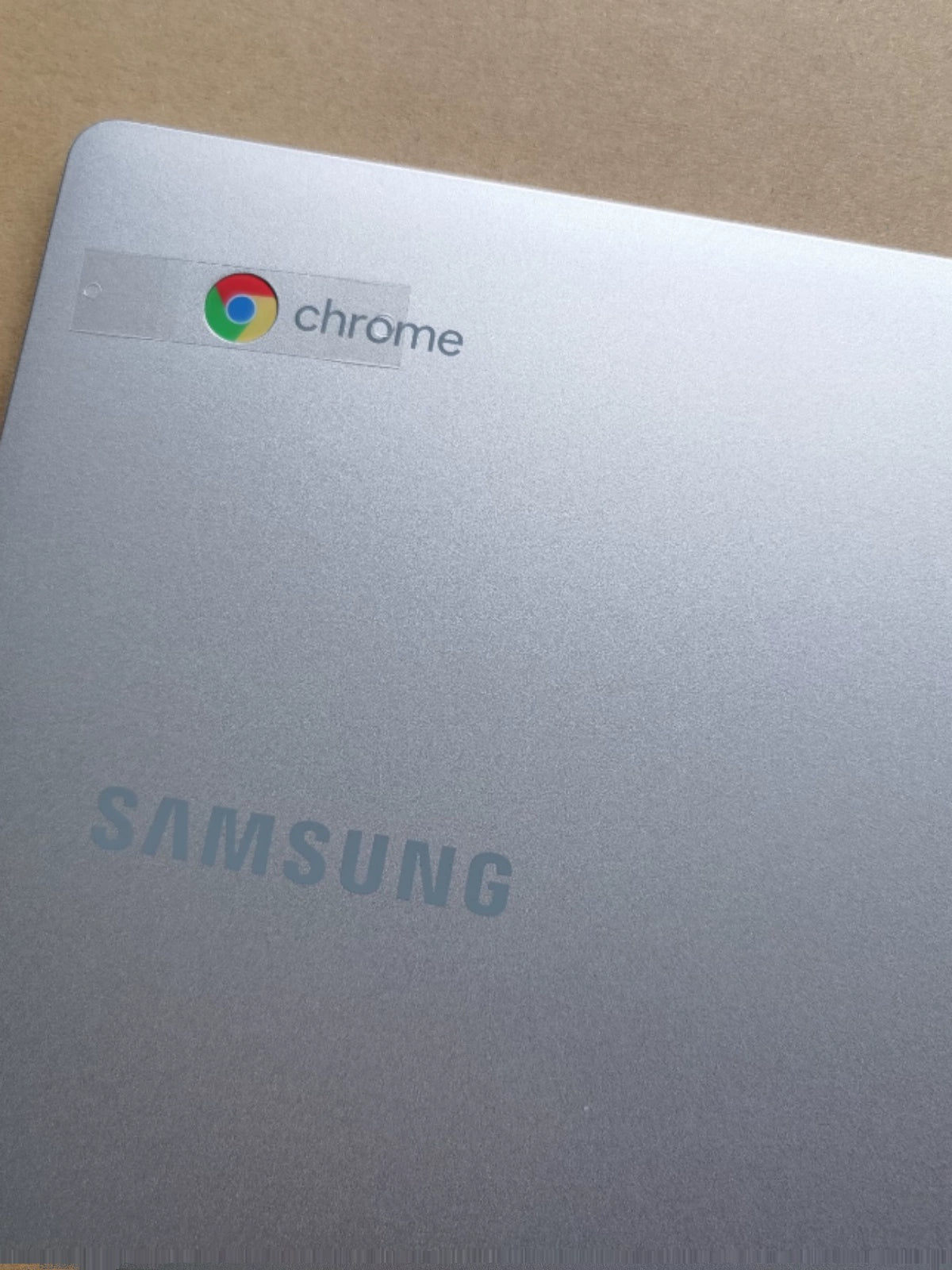 (Shipping fee not include)全新 Samsung 笔记本 Chromebook4 XE310XBA A壳 外壳 BA98-02769A