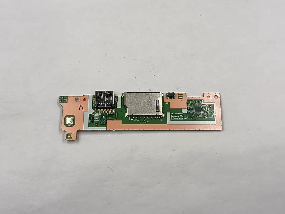 Lenovo IdeaPad Slim 3 15 16IAH8   USB   board 5C50S25508 Daughterboad