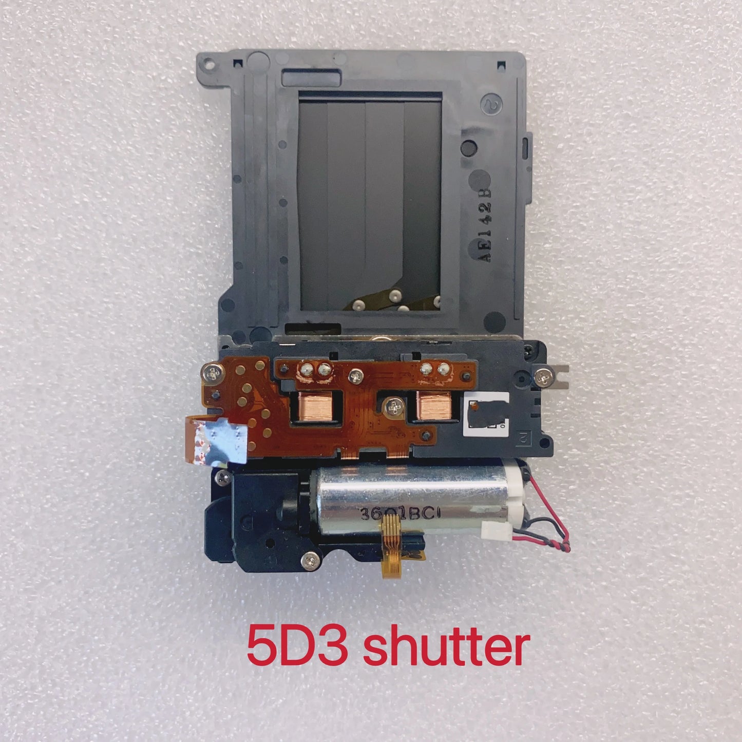 NEW  camera shutter unit group with blade for Canon E0S 5D3  5D mark iii Digital camera repair parts  Digital Camera repair parts