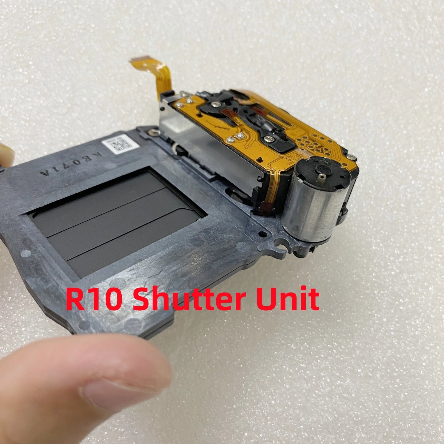 Original For Canon R10 Shutter Unit CY3-1988 with Blade Curtain Driver Motor Engine Unit EOSR10 EOS Camera Repair Spare Part Digital Camera repair parts