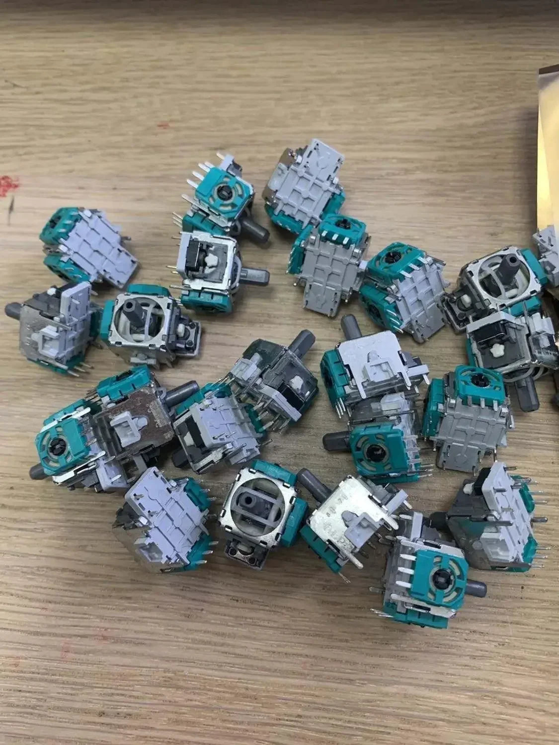 50pcs/lot Original New for ALPS 3D Analog Joystick Button for Xboxone for Xbox One Controller Gamd Pad Potentiometer Replacement Game console repair parts