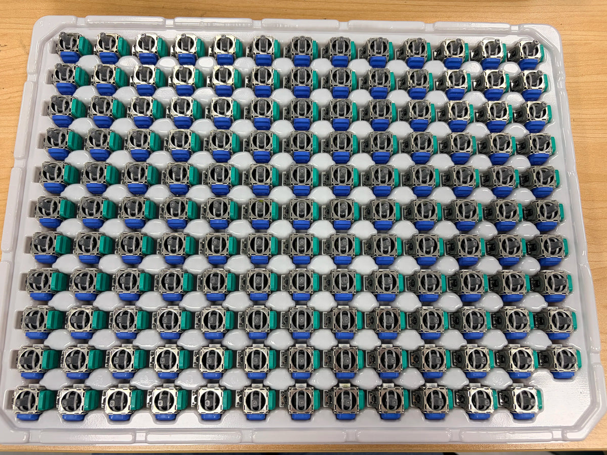 142PCS Tray Packing K-Silver JS13 Pro+ TMR Electromagnetic Joystick For PS5 PS4 Xbox Series Controller No Drift Analog Joysticks Game console repair parts