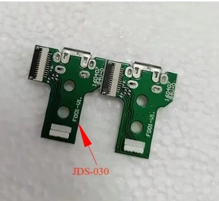 25Pcs JDS-001 JDS 011 030 JDS-040 JDS-050 USB Charging Socket Charging Port Board Replacement For PS4 Pro ControllerV Game console repair parts