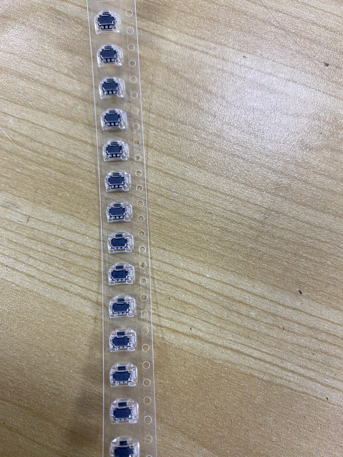 10-100PCS Micro Switch Left Right L R Button Shoulder Trigger Replacement for Nintend Switch Joycon for Switch Lite Game console repair parts