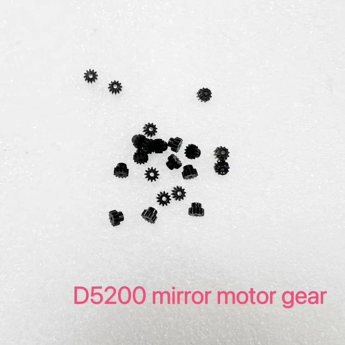 1PCS New D5200 Mirror Box Motor Gear for Nikon D5200 Mirror Motor Gear Repair Parts Digital Camera repair parts
