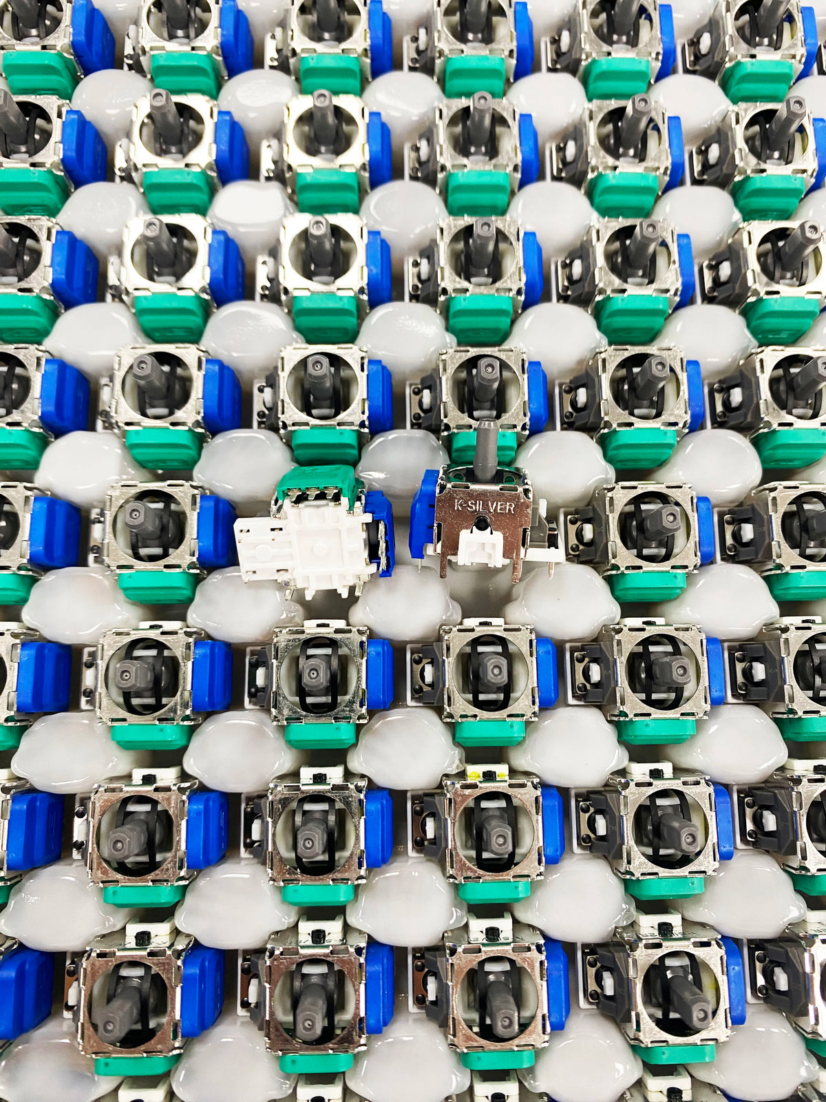 100PCS JS13 Pro+ TMR Electromagnetic Joystick for PS5 PS4 Xbox Series Controller Module Magnetic Sensor Analog Stick Joystick  Game console repair parts